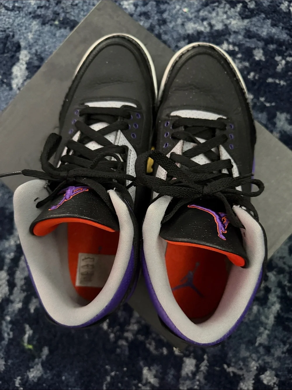 Air Jordan 3 Retro - Picture 2 of 3